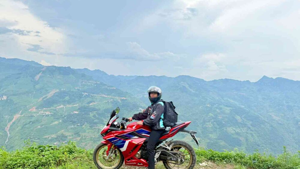 Ma Pi Leng Pass view – Ha Giang Loop 2 Day Motorbike Tour